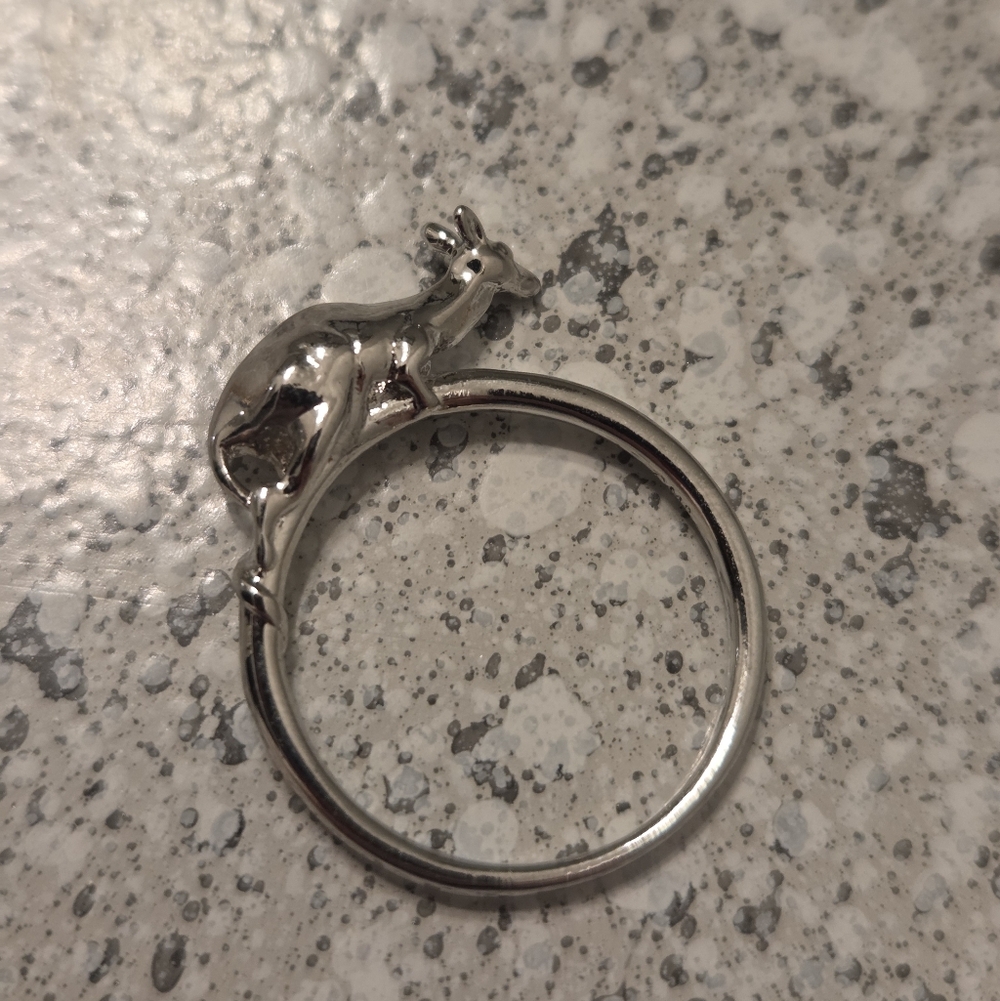 14k White Gold Plated Kangaroo Ring